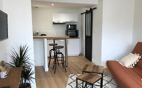 Terra Studio Cosy Et Calme Proche Du Centre Avec Parking Tv Et Wifi