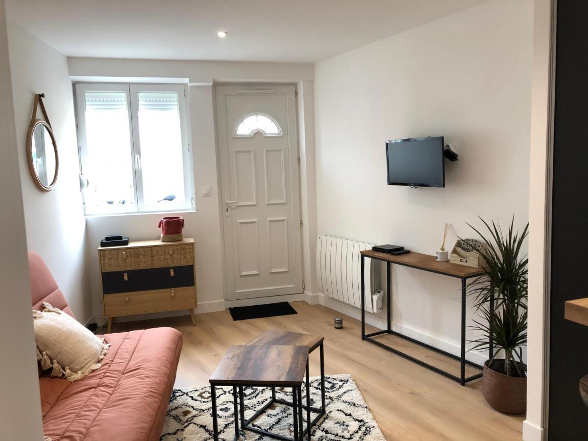 Terra Studio Cosy Et Calme Proche Du Centre Avec Parking Tv Et Wifi La Rochelle  Extérieur photo