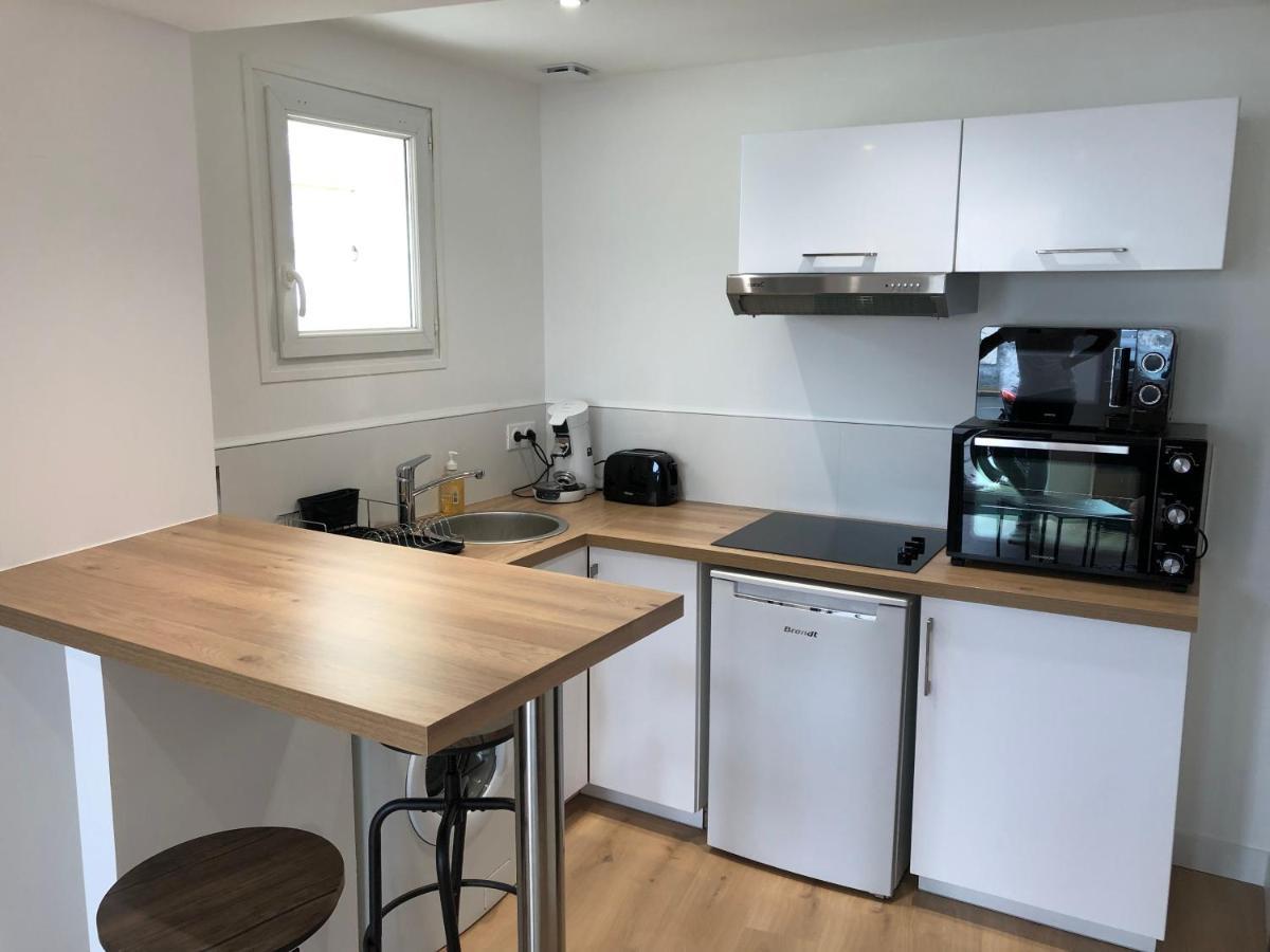 Terra Studio Cosy Et Calme Proche Du Centre Avec Parking Tv Et Wifi La Rochelle  Extérieur photo